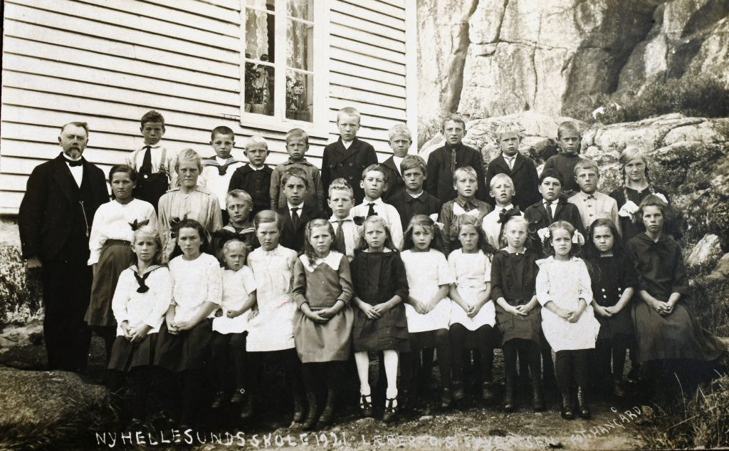 Ny Hellesund skole 1921