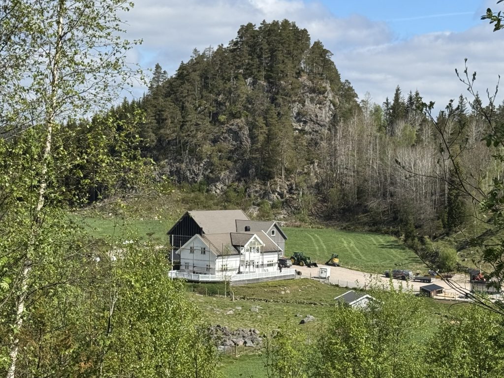 Berhamknuten 2