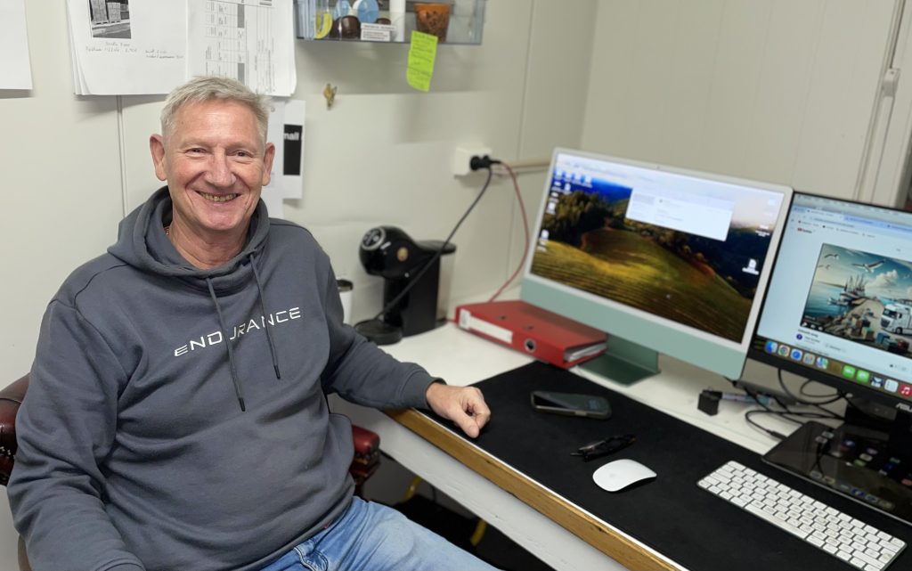 We make fishing simpel 2 Sigbjørn Endresen bruker mye tid på nettbutikken og sosiale medier.