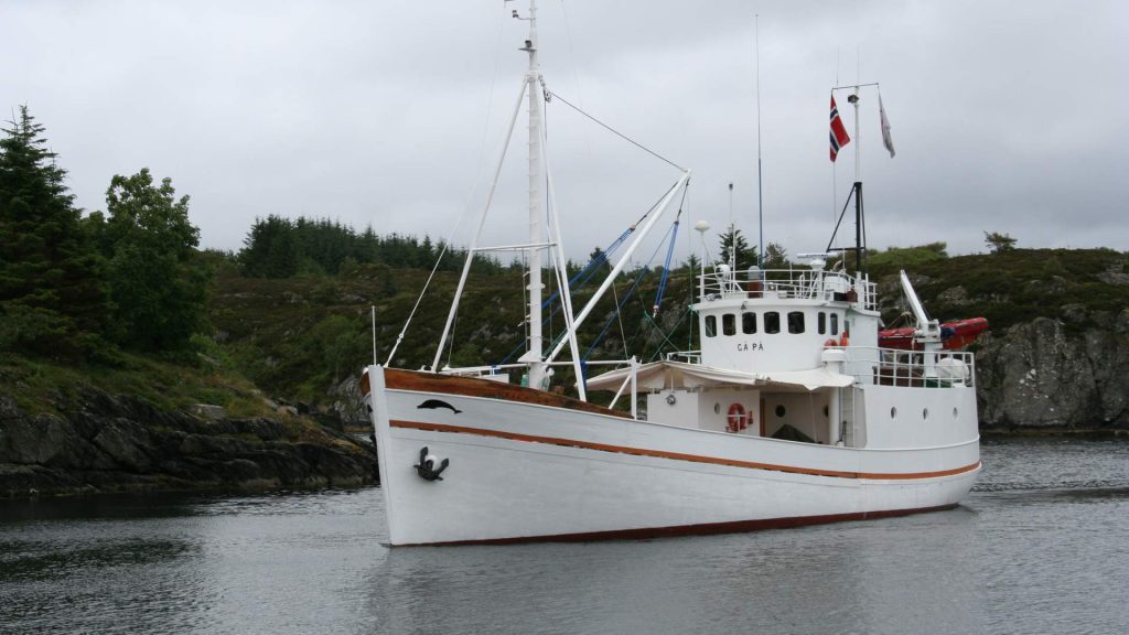 1940: En dramatisk sjøreise 1 2.Pr 2025 heter skuta M/S ”GåPå” og er fullstendig restaurert.