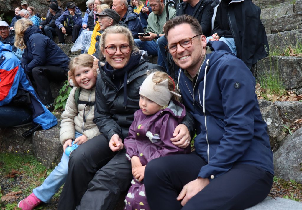 Dette var kjempebra! 6 Familien Holmen Solvik