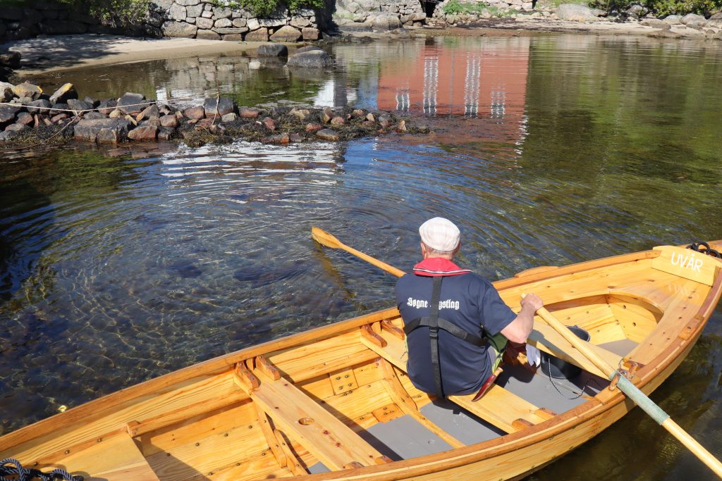Friluftsparken i Søgne - Romsviga 8 Robåtene kan lånes fra Søgne Kystlag.