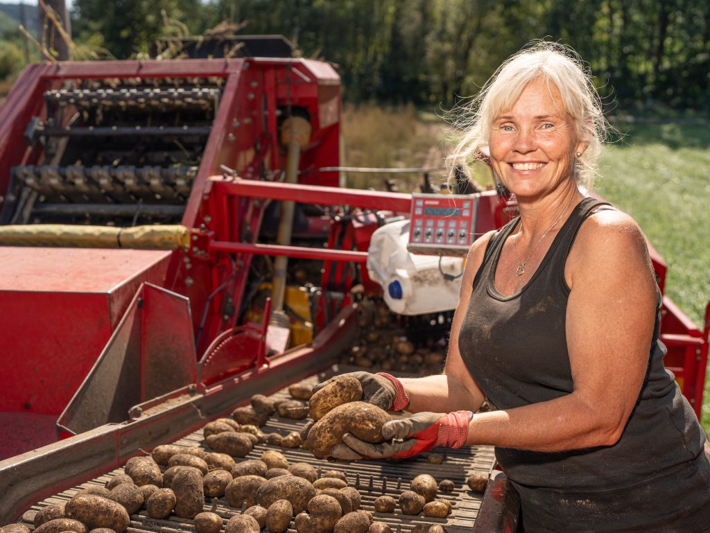 Bodil viser høstens store fine faxepoteter.
