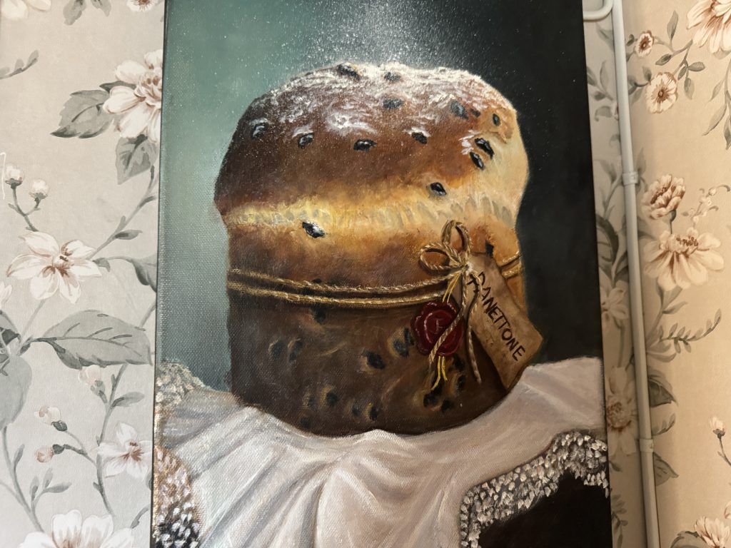 Bakstebua i Askekjerran 2 Maleriet på veggen har Elin malt selv. En italiensk julekake, Panettone, som hun gleder seg til å bake en dag.