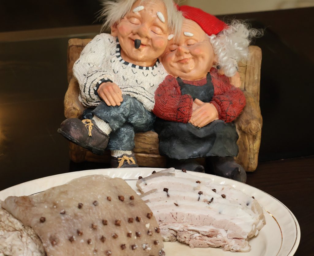 Hannemor´s oppskrift på nellikflesk 2 Nellikflesk