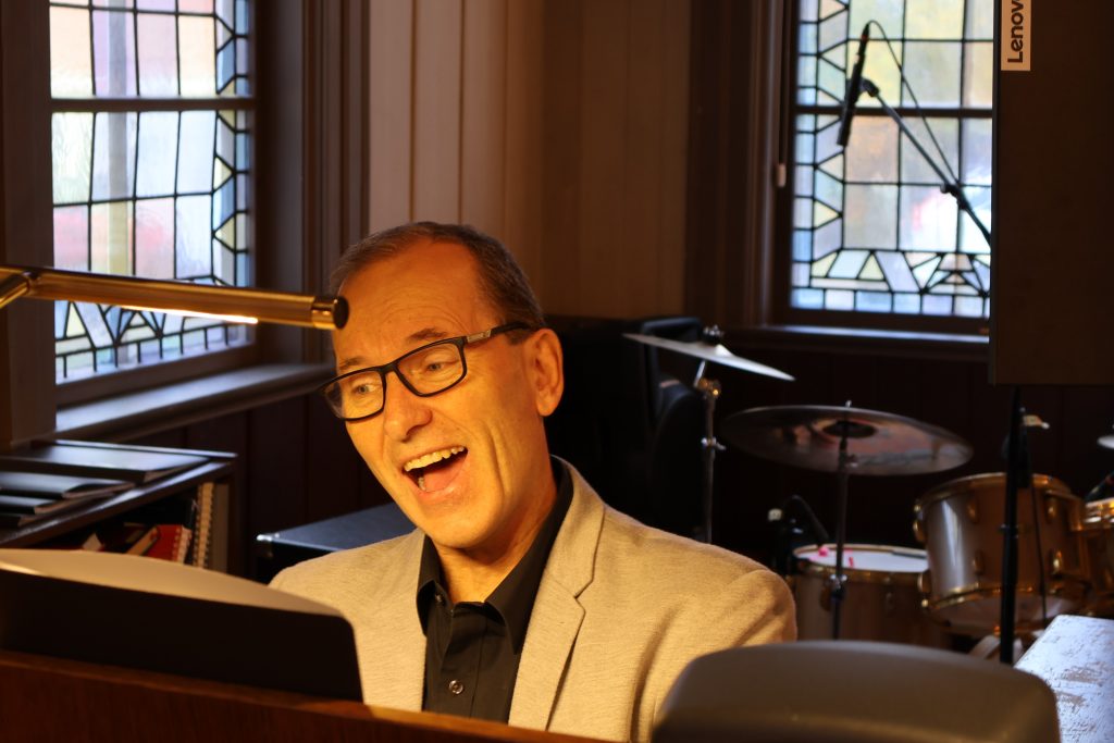 Organist Roar Borøy