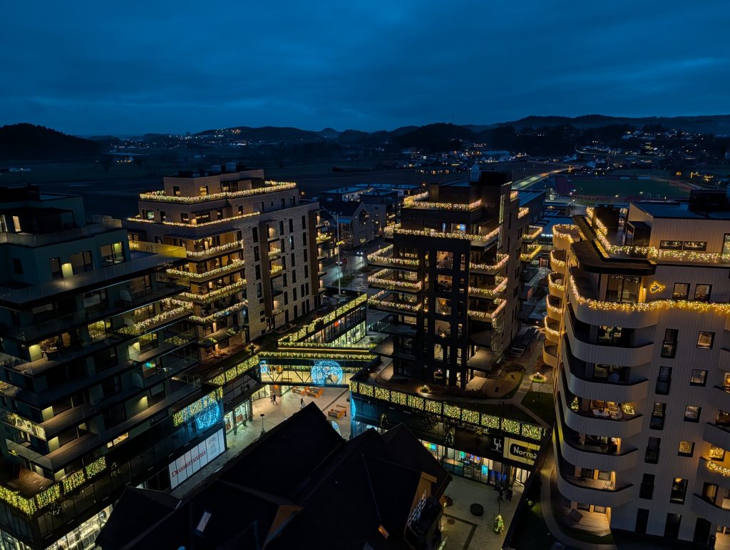 Så du nissene som dalte ned? 2 Utsikten fra krana